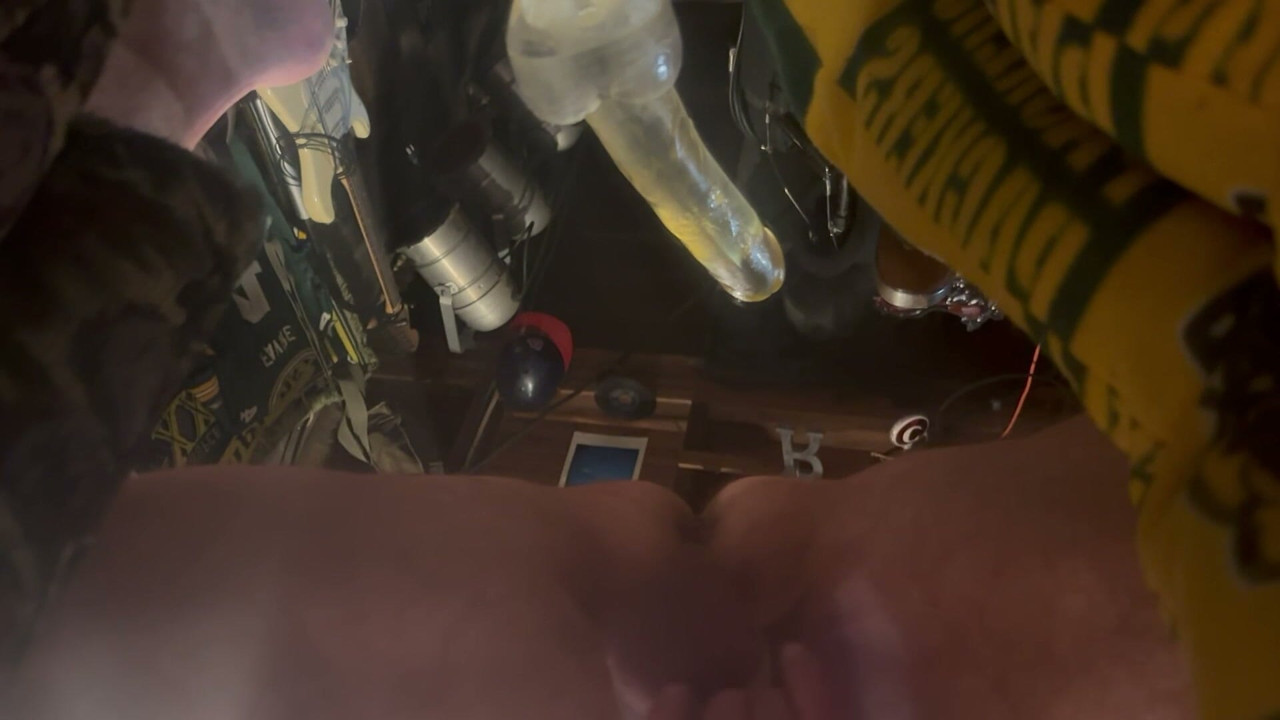 Fun with pretty cock