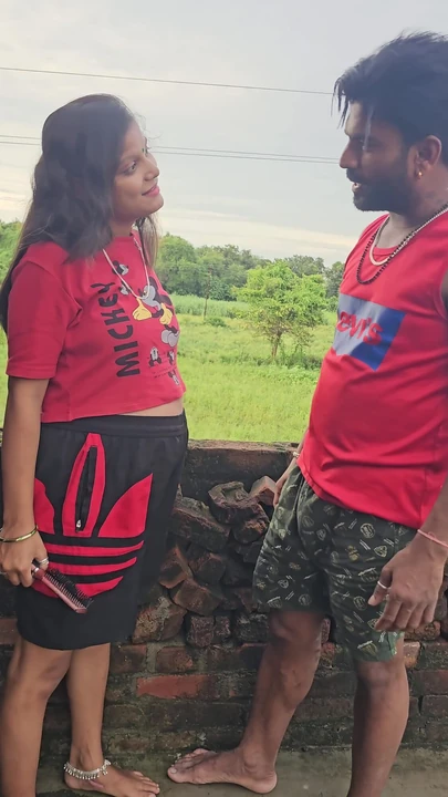 "भारतीय देसी गांव की प्यारी 18+ सौतेली बहन की जोरदार चुदाई" से जोरदार क्षण