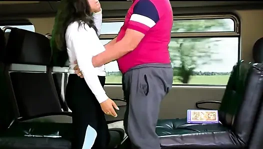 Garabas ve Olga ile Almanya'dan İspanya'ya kesintisiz seks