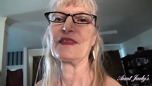 AuntJudys - diane si nenek texas 69 tahun adalah sekretaris pribadimu