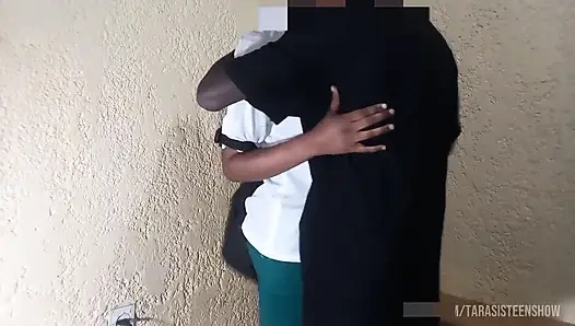 Gadis Afrikaku Setelah Belajar Seharian