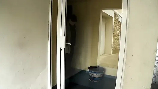 Lucie, sürtük oda arkadaşı