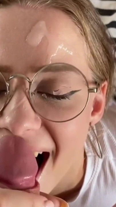 A selection of big facial cumshots of a cute girl Montanasvibe | Clip 3