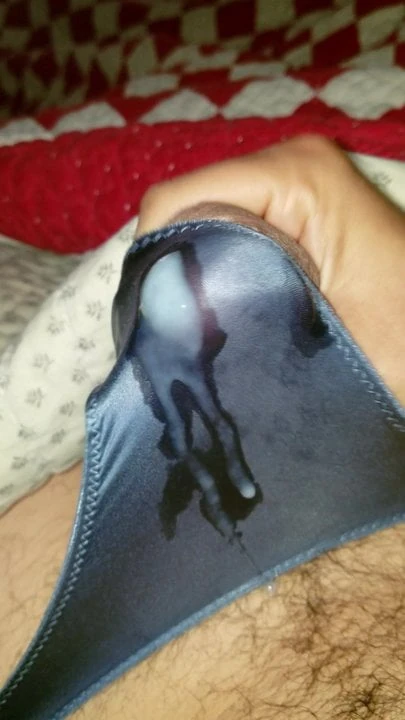 Another cum through Brazilian vs bikini