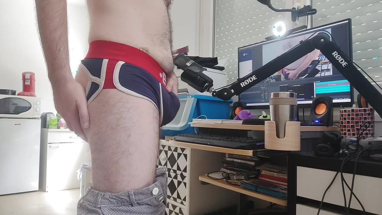 I'm back to make you cum again