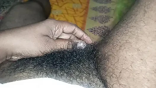 Mumbai evli kadın ofiste eşcinsel oğlanla sikişiyor
