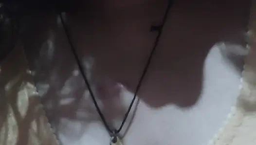 Desi bhabhi ki chut ki khujli mitayega kon?? Telegram me msg karo