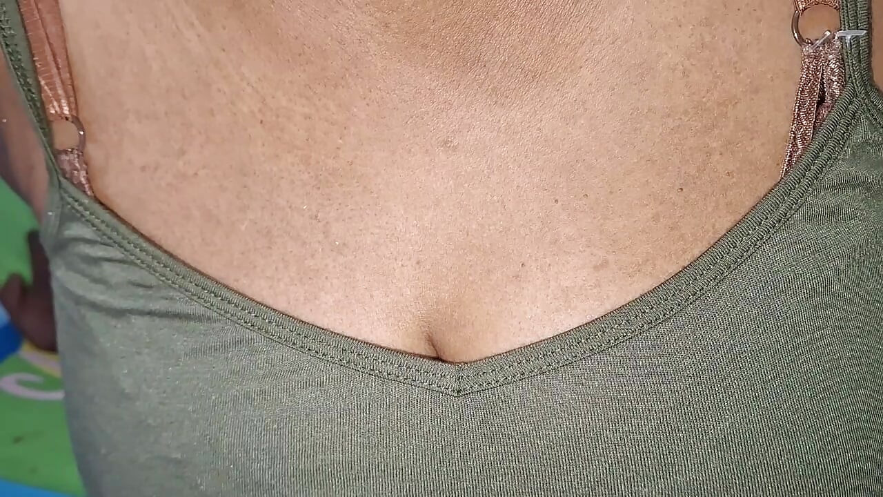 非常火辣的妻子，驚人的視頻