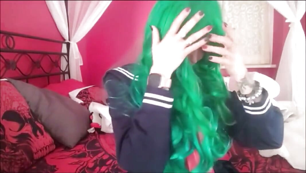 My Stepmother Is a Very Sexy Japanese Style Cosplay, and She Loves Farts