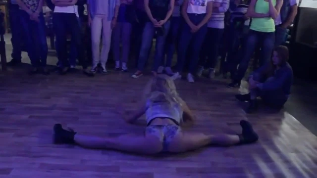 Russian Twerk Contest