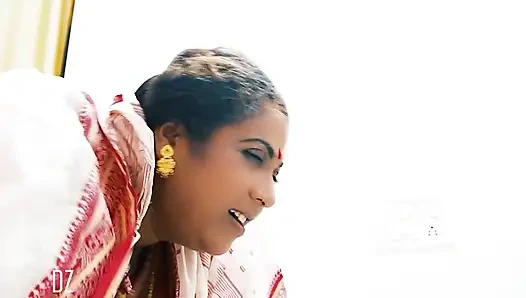 Stiefmutter Erwischte Rote Hand Und Wurde Im Desi-stil Gefickt