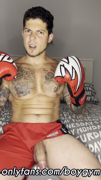 My Big Cock Wanna Box With You🥊
