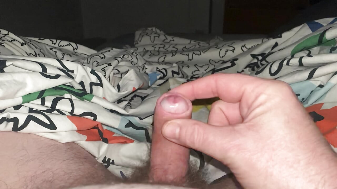 Two fingers handjob with cumshot
