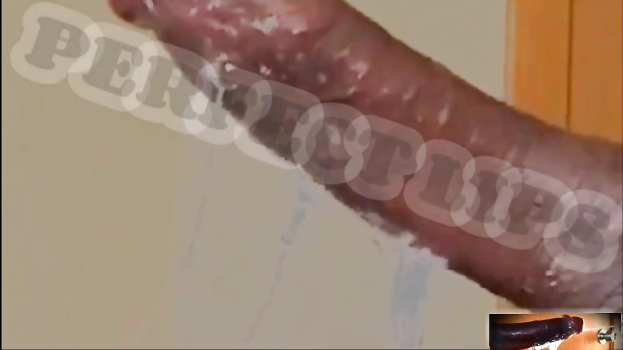PERFECT LIPS-sloppy head deeppenetration into he busted a HARD NUT in her mouth