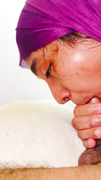 Đút sâu vào họng lần đầu tiên theo chiều dọc video đầy đủ immfuck tự quay