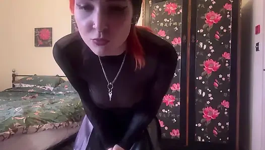 Промывание мозгов в поясе целомудрия, мачеха Ruby Rewires ваш жалкий маленький член