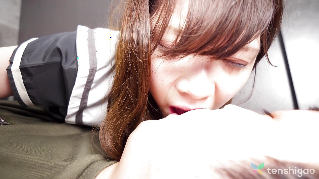 Yumi Kawai Comes Back to Show off Her Cock Sucking Skills