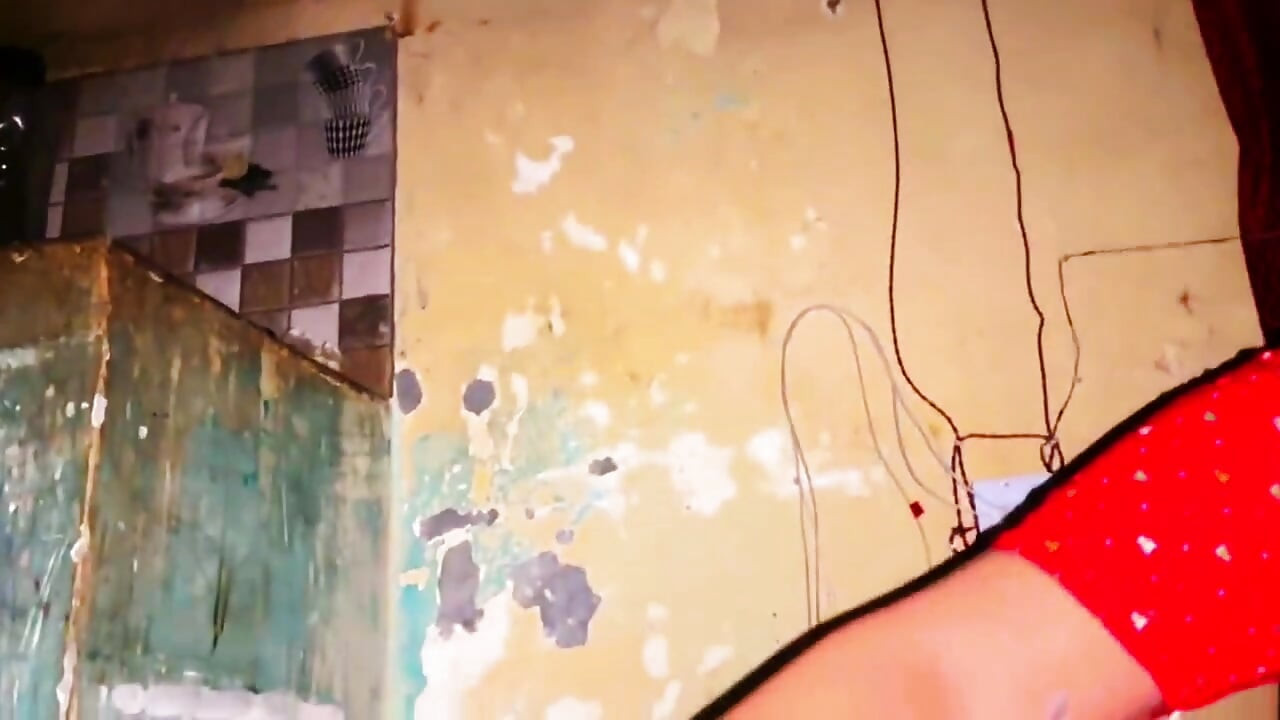 Hot Indian Wife in Red Saree Gets Her Feet Pressed Then Fucked Hard by Husband