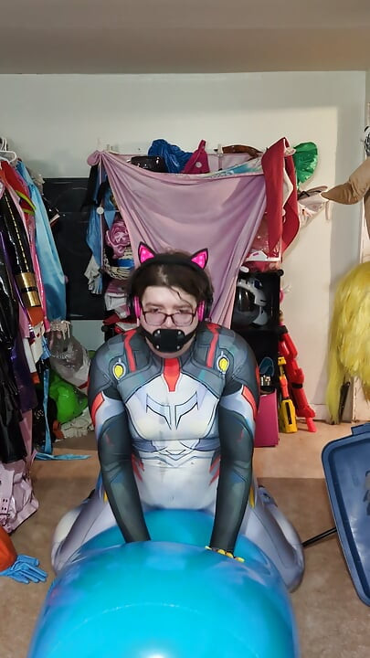 Peni Zentai Cosplay Dildo Gagged Inflatable Hump Drool