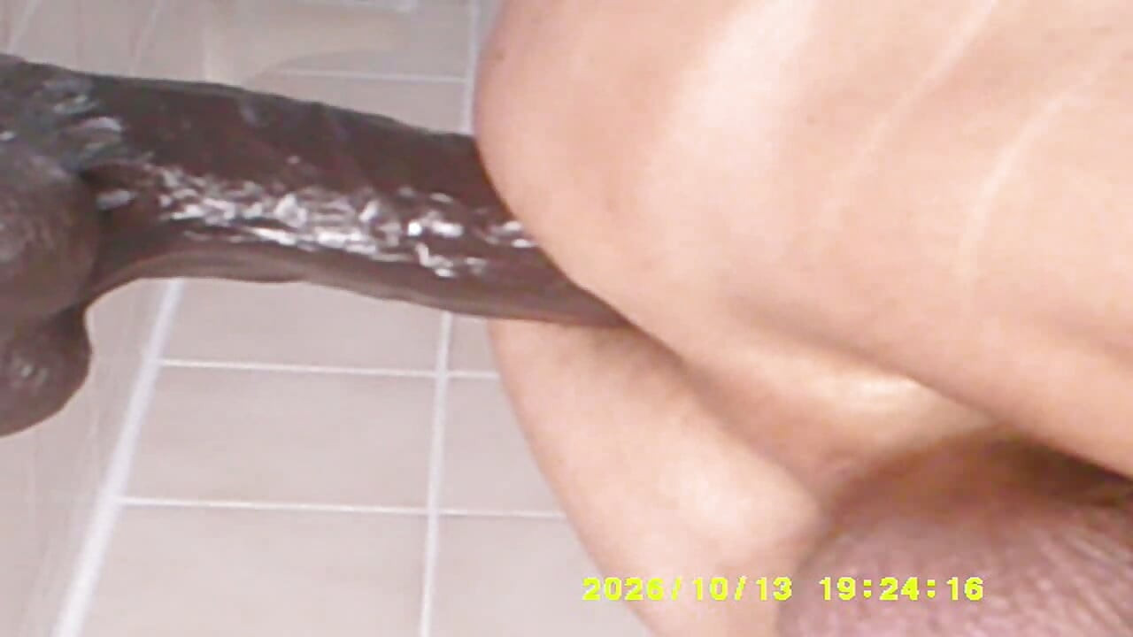 10-13-26 BEN BLACK TOY 1.wmv