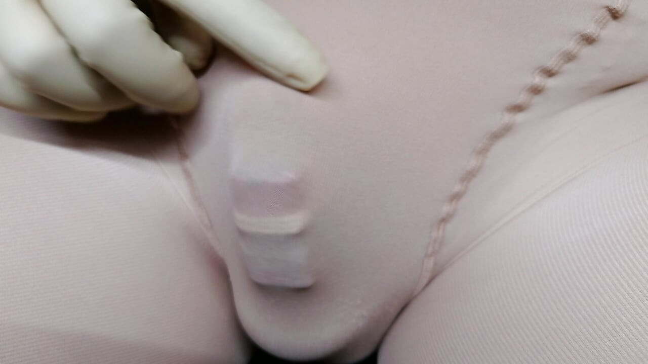 Put on my wife's double-layer pantyhose
