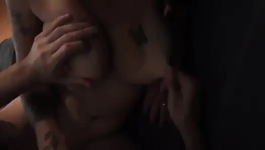 True pOV: beide hände frei, um meine großen titten zu zerstören