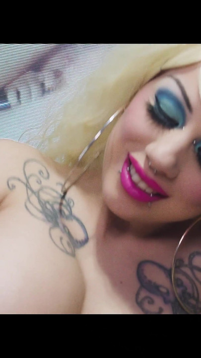 Pussygeist - Luna Luxxx