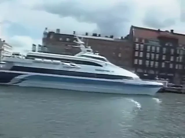 ”Which TV channel is this?” (VHSRip Sweden Swedish)