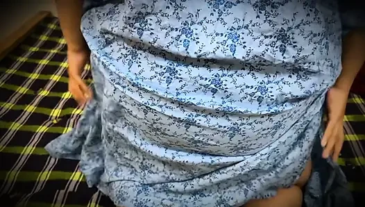 Egyptian Hot Stepmom Live Show!