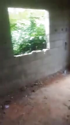I Mate a Skinny by the Bush Side We Have Fune