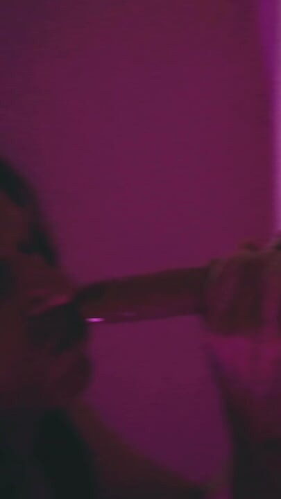 Daddy Crossy loves to suck ur cock