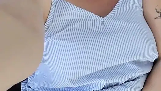 себя пальцами