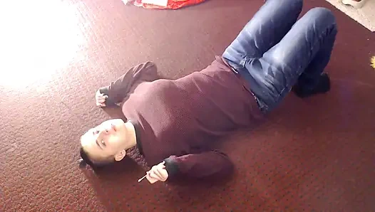 Spraying sneezes on back