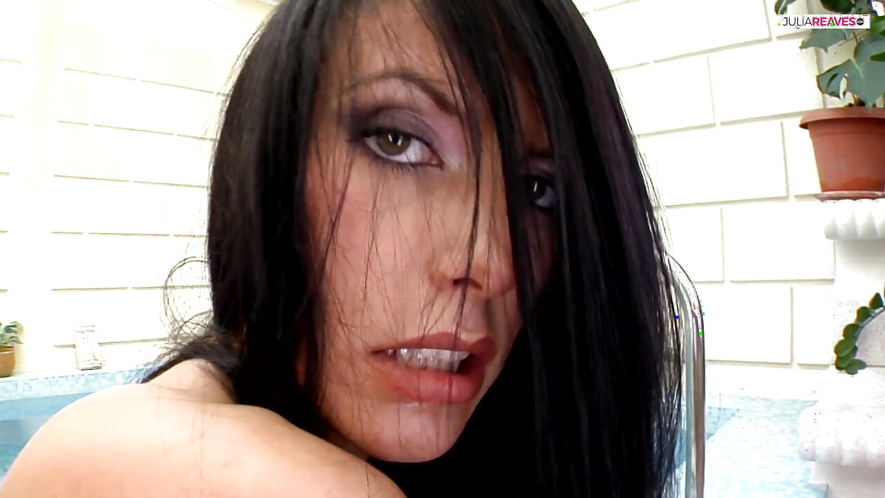 Zengin diye ateşli bir üçlü seks yapıyor mu, bu adil değil