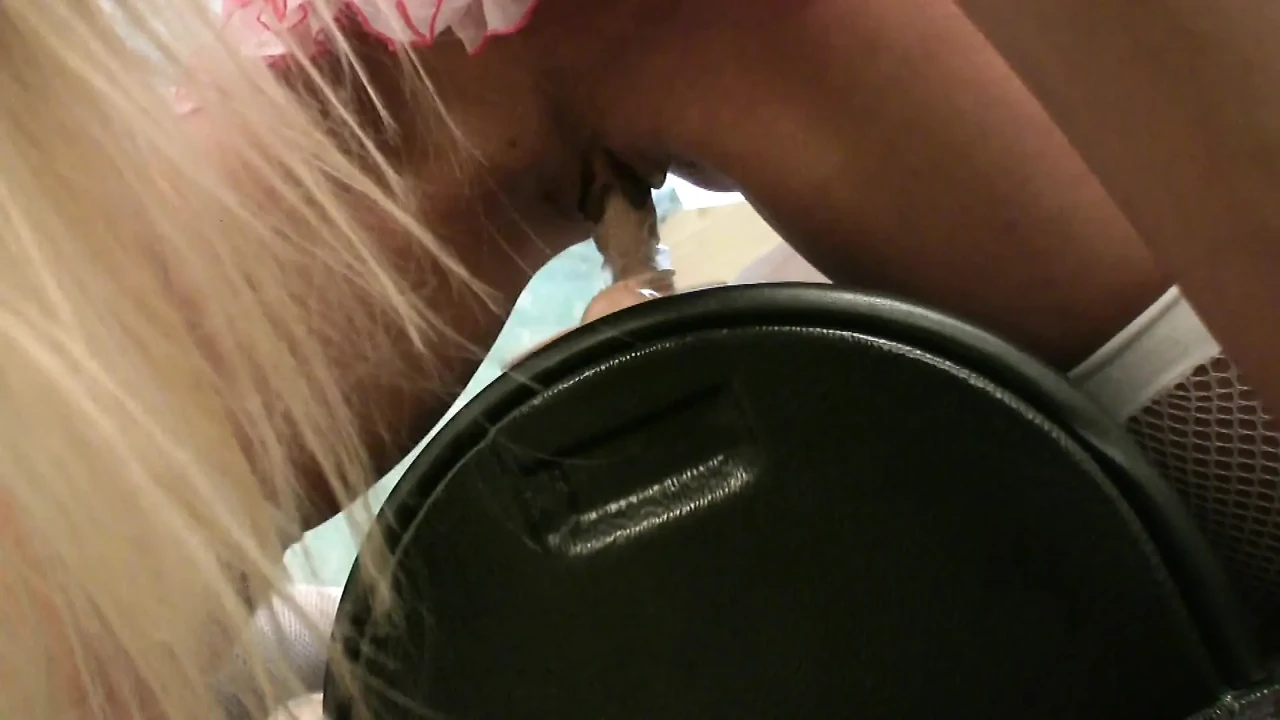Alluring blonde babe is testing her new sex toy