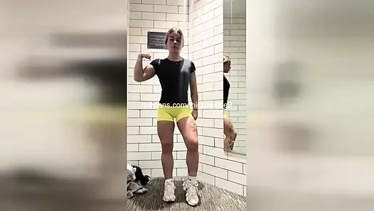 TikTok Stepdaughter's Anal Surprise: Daddy's Cock in Her Ass