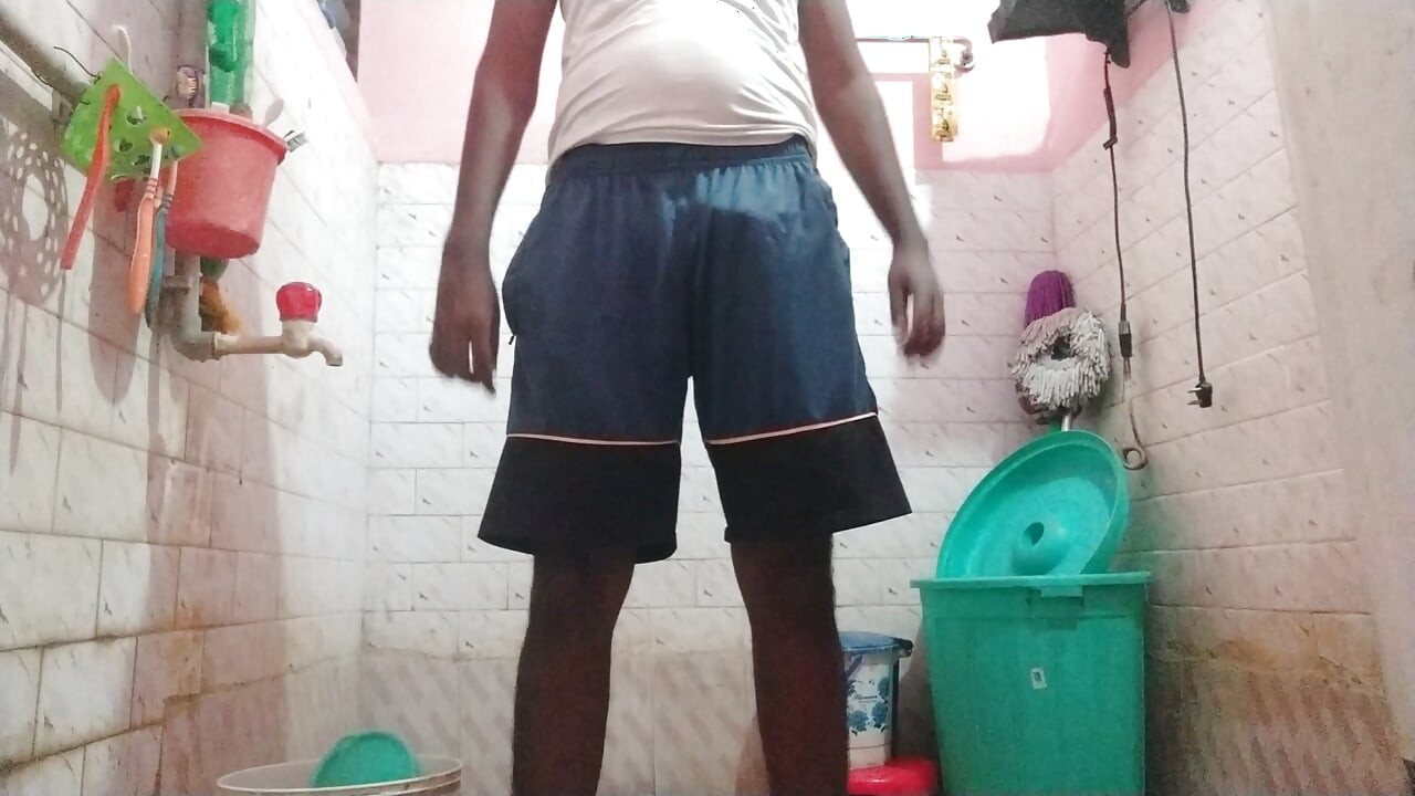 Tamil10inches BBC Night Cold Bath Session
