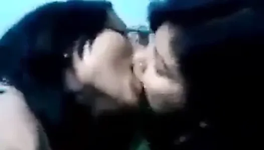 GIRL kiss GIRL
