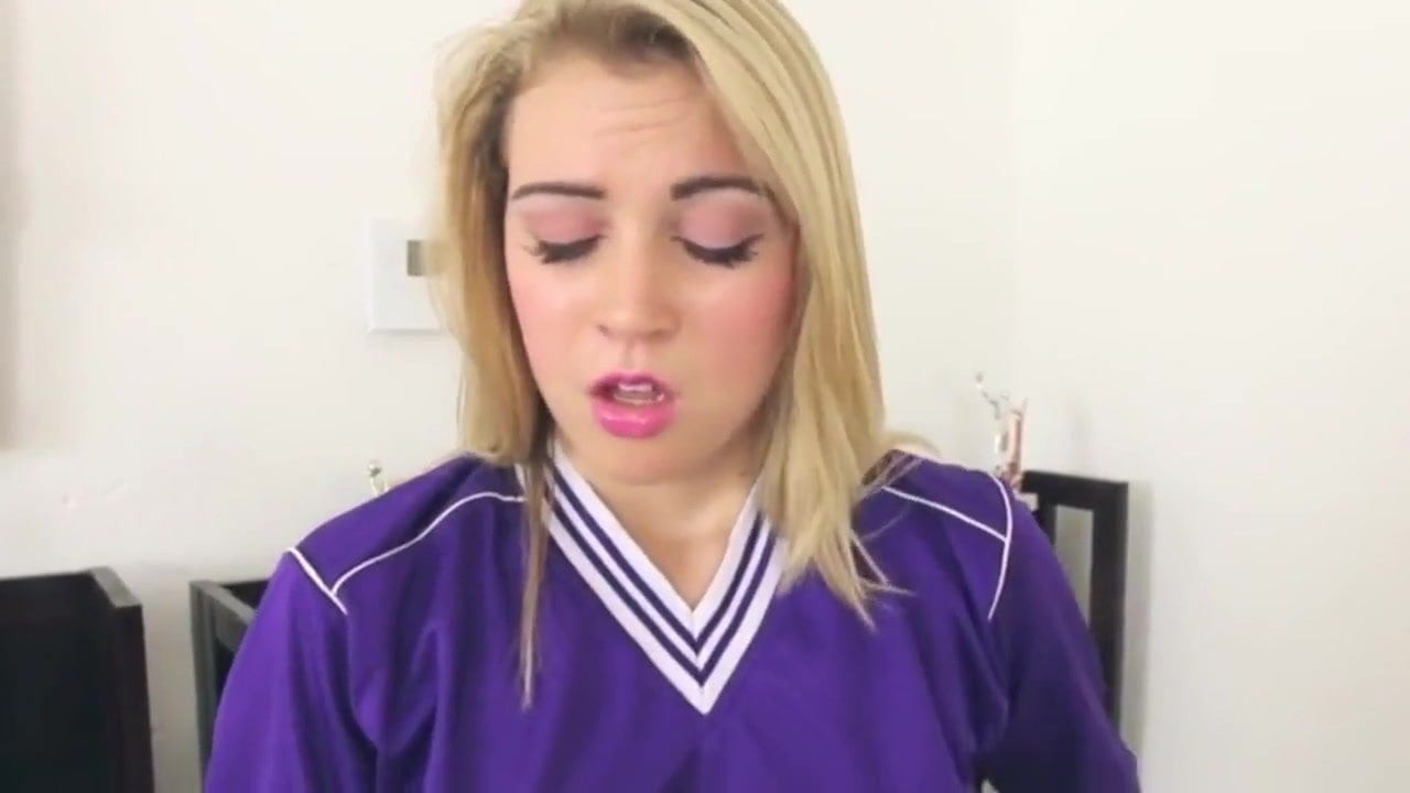 blonde  step sister fucked from brother in family room steps