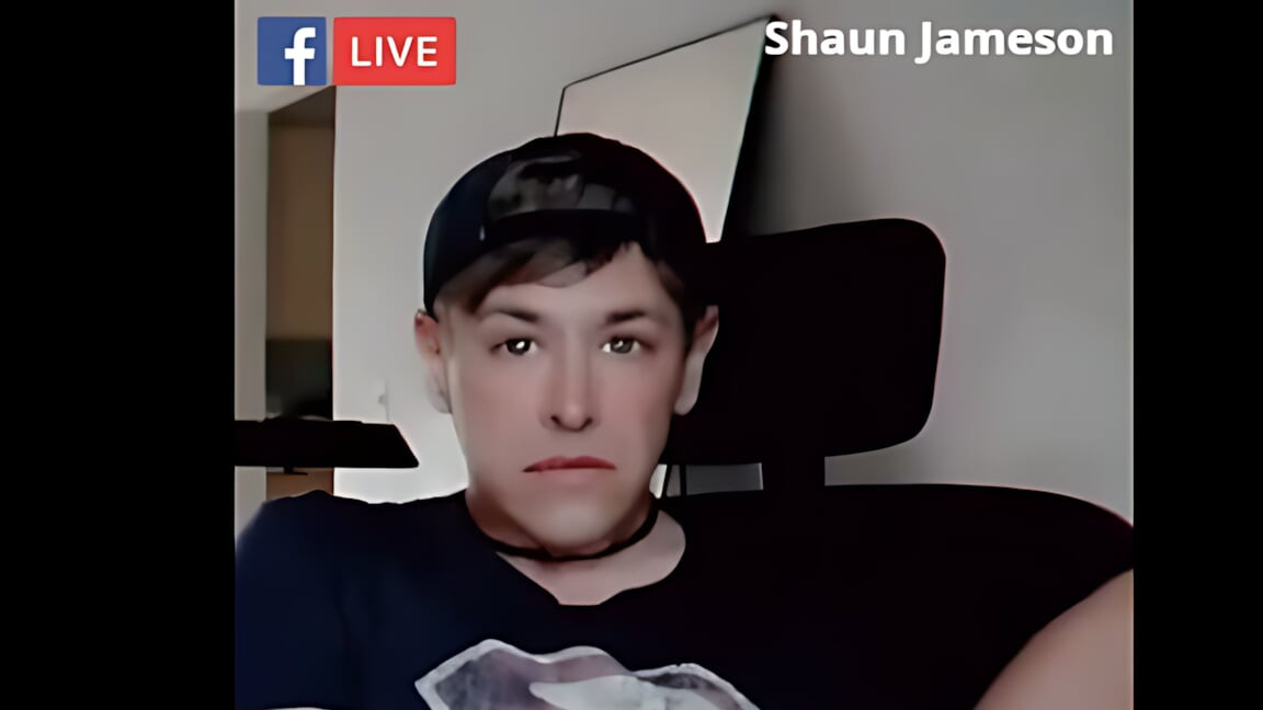 Chlapec z Floridy prstěný na facebooku