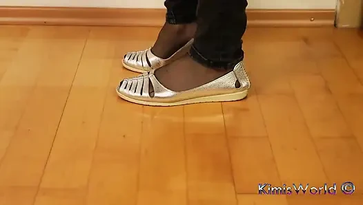 Naylon tabanlara tapma - aşırı ayaklarla azdırma, sarkma ve ayakkabı oyunu