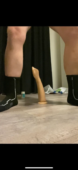 Dildo în curul meu