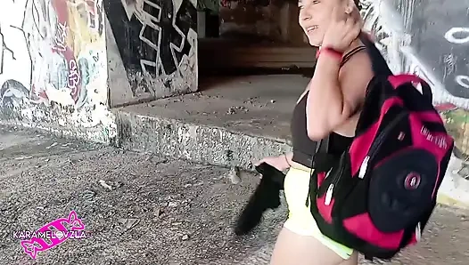 Koçum ilerlememi görmeyi seviyor ve bunu ona gösteriyorum