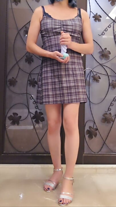 Shemale Ting Xuan Masturbates Anally at the Hotel Entrance.