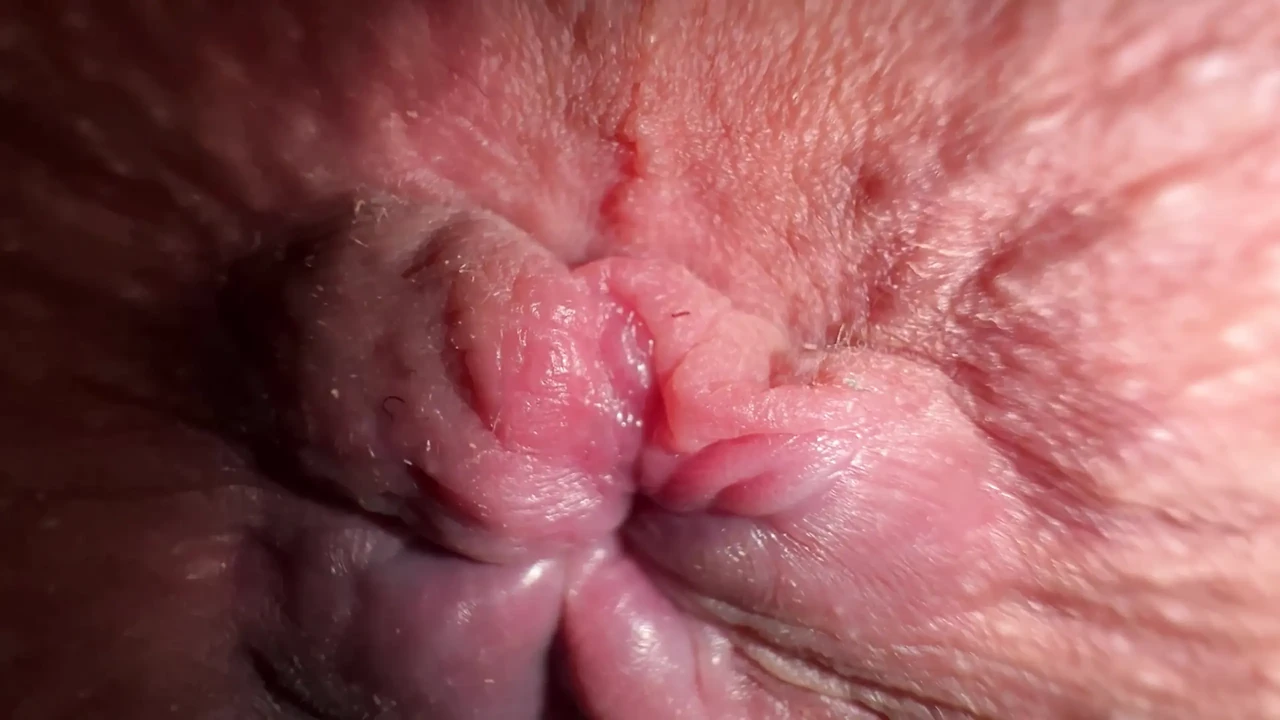 Extremely close up ass worship and talk