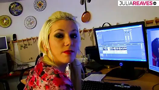 Let's go into nature and there the blonde dream woman is fucked anally