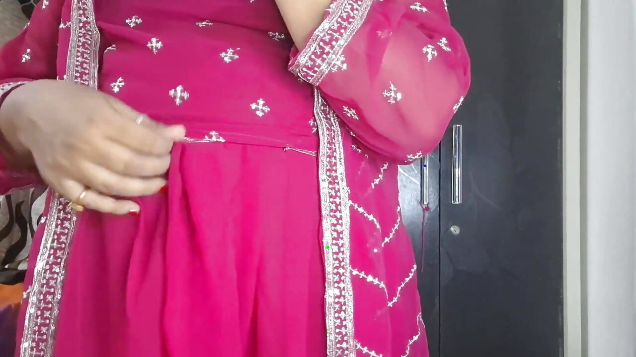 MILF Couger Sissy in Her Wild Mode for Her Fan Video on Demand