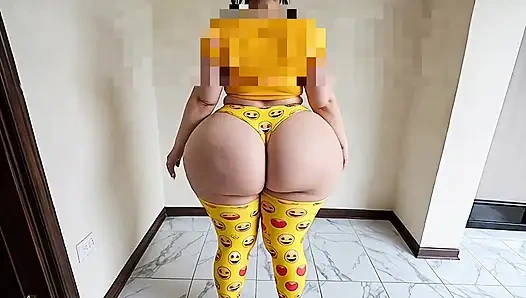 Zıplayan emoji taytlı büyük