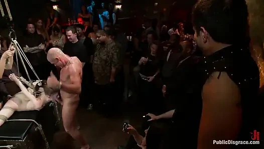 Süper esnek sensi pearl bağlanıyor ve sikiliyor