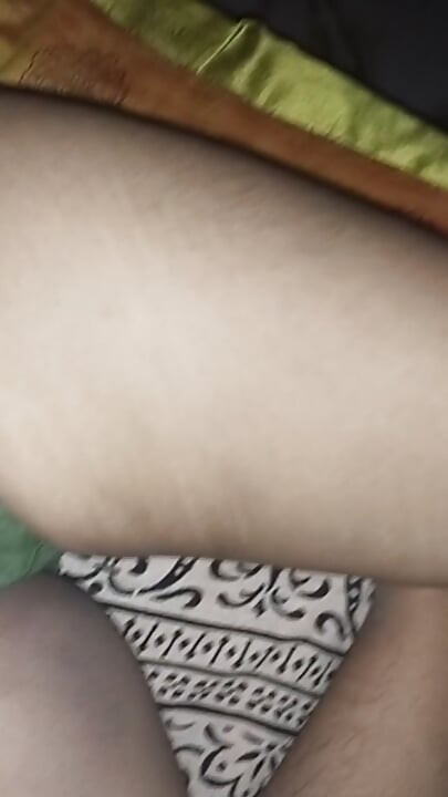 Nude show tia